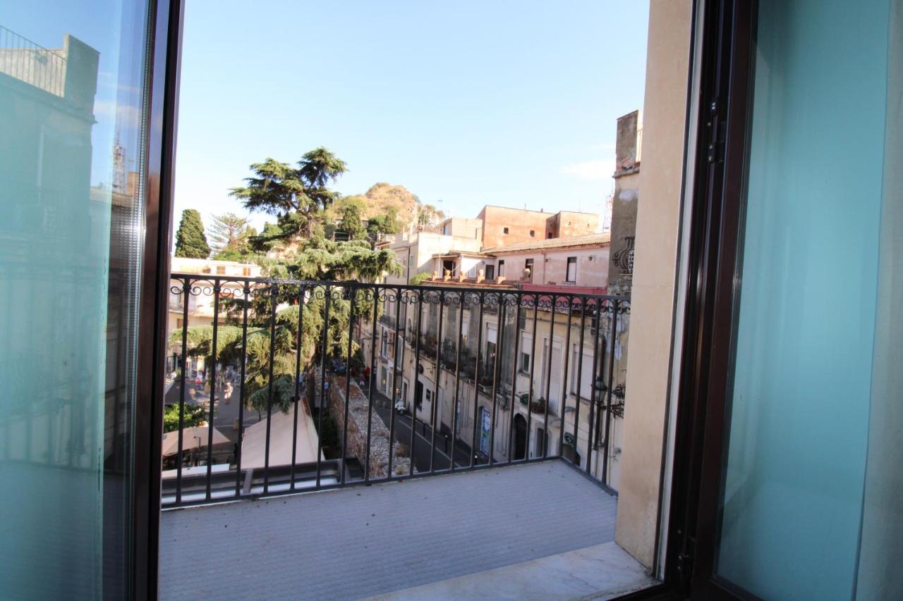 C'Est La Vie Taormina Appartement Buitenkant foto